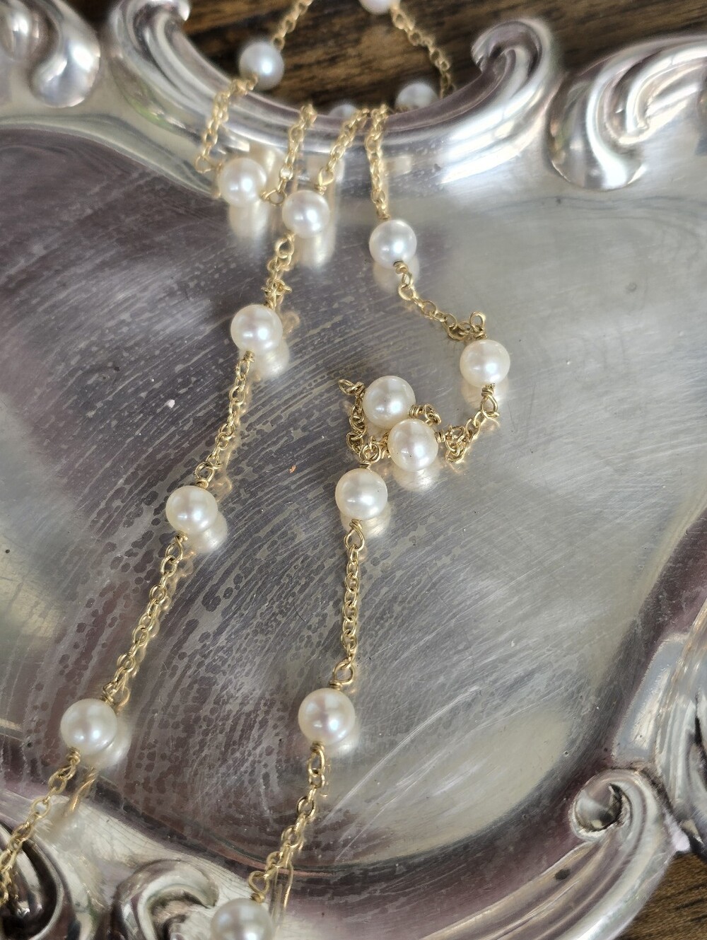 14k Gold Butterlfy Pearl Necklace - Picture 2 of 4